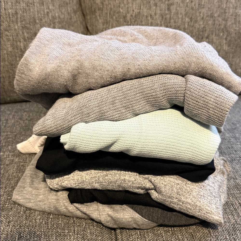BUNDLE - 7 long sleeve tops
